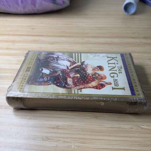 VTG The King and I Rodgers Hammerstein VHS Widescreen THX Sealed 1956 Clamshell - Picture 3 of 9
